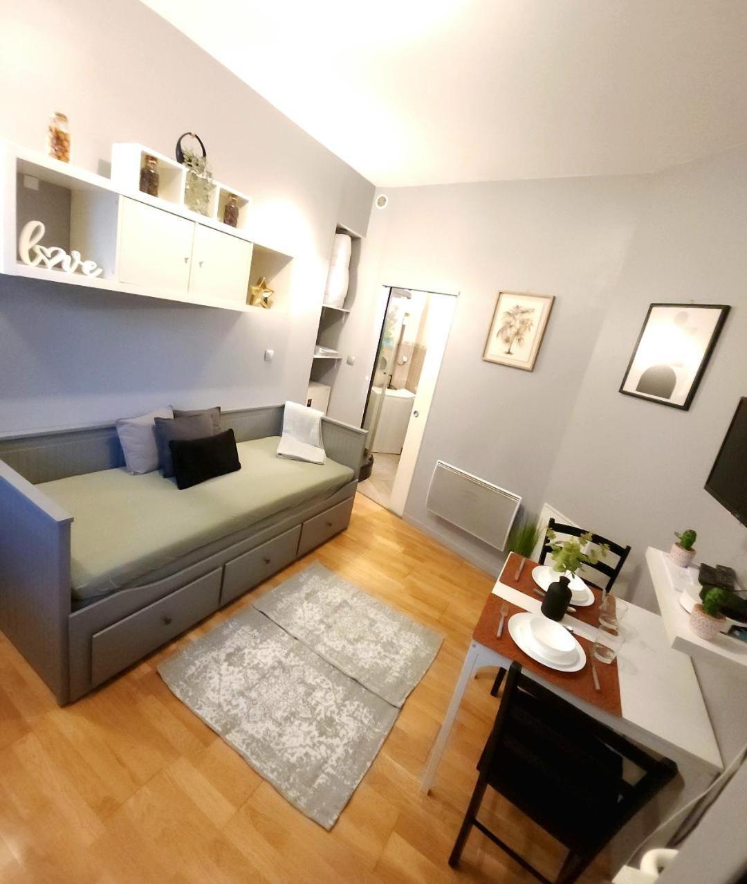 Miami Appartement Lyon Luaran gambar